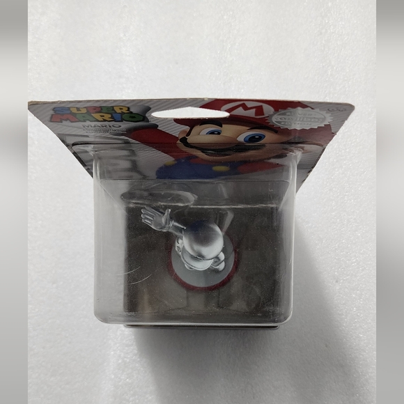 Metal Mario amiibo - Picture 2 of 6